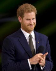 330px-Prince_Harry_at_the_2017_Invictus_Games_opening_ceremony
